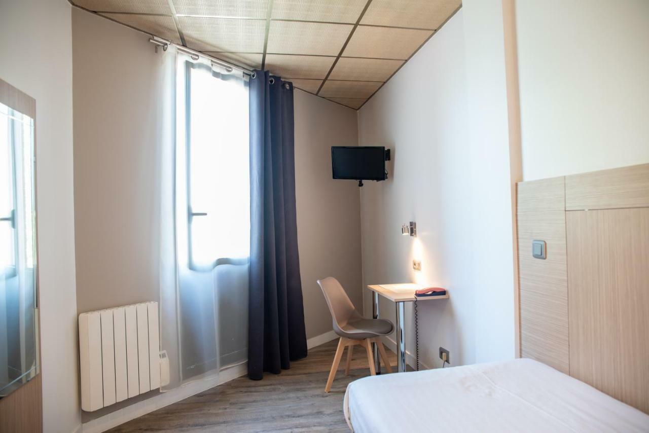 Hotel Garabel Plaisir Exteriör bild