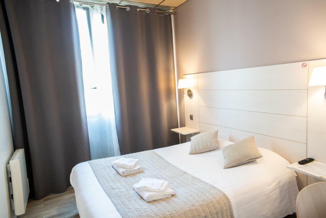 Hotel Garabel Plaisir Exteriör bild